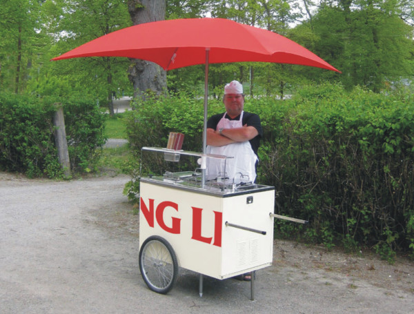 Vagn med företagslogo